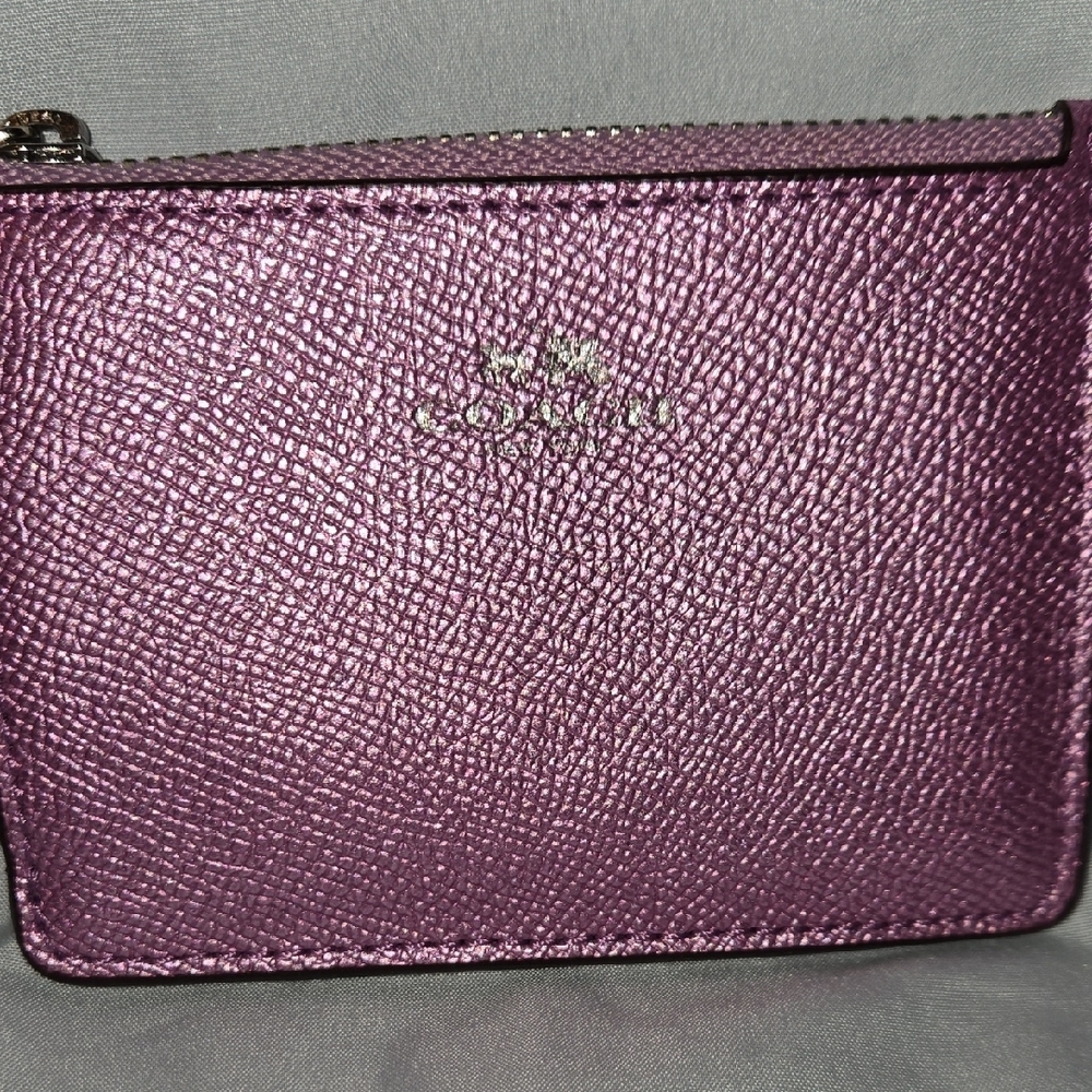 Coach Metallic Purple Card Wallet - Picture 2 of 9